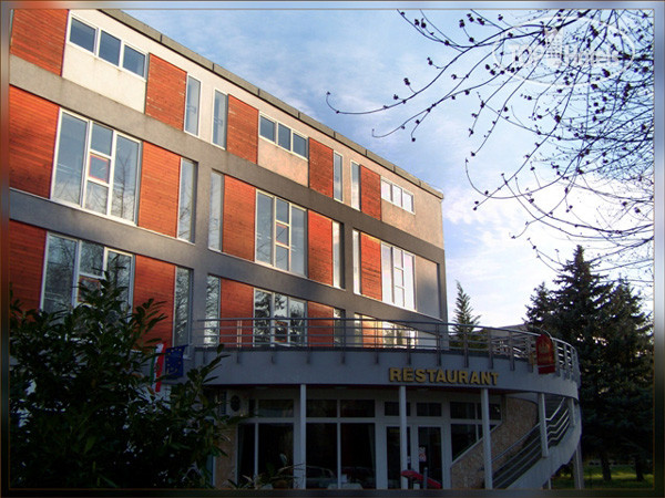 Hotel photo Well 3*