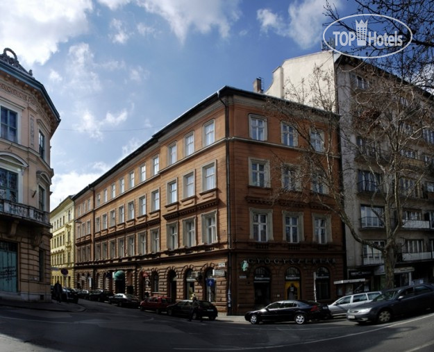 Hotelier's photos Kalvin House 3*