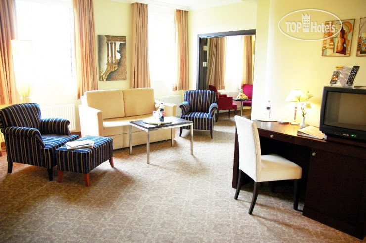Hotel photo Leonardo  4*