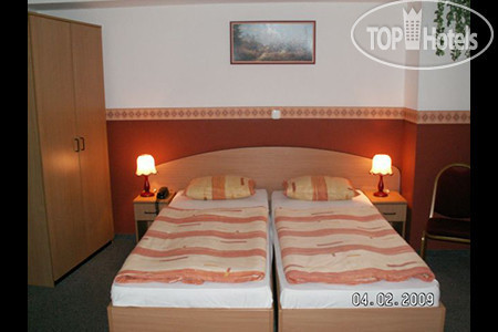 New photos from tourists Queen Mary 3*