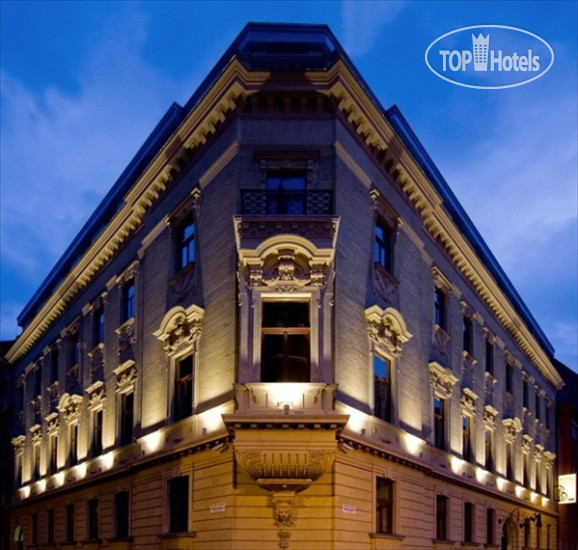 New photos from tourists Palazzo Zichy 4*