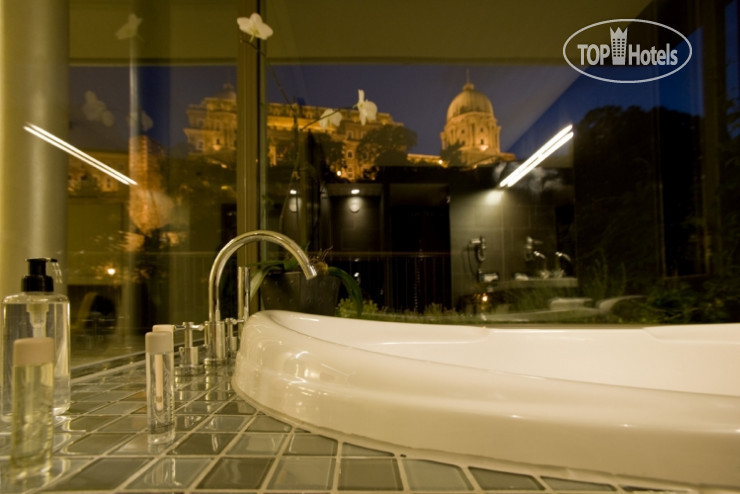 New photos from tourists Lanchid 19 Design 4*