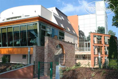 Фото Holiday Beach Budapest Wellness & Conference