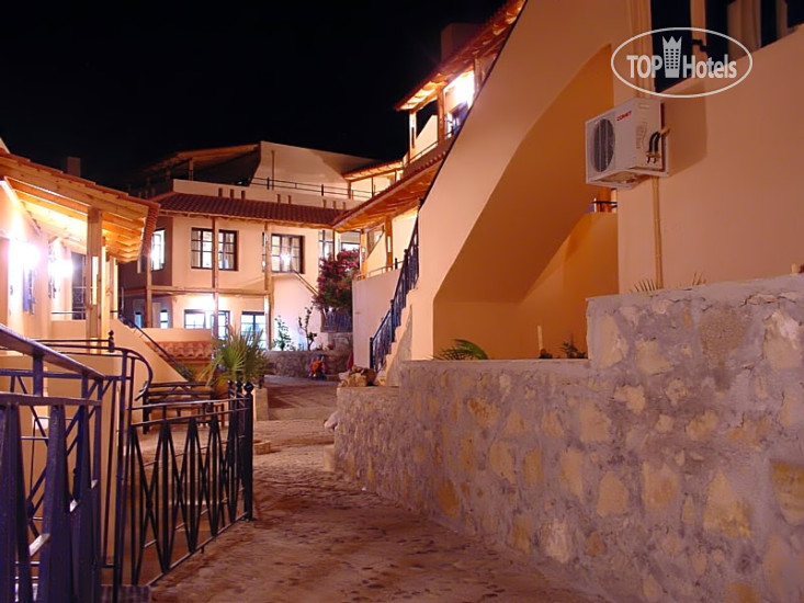 Creta Suites 4*