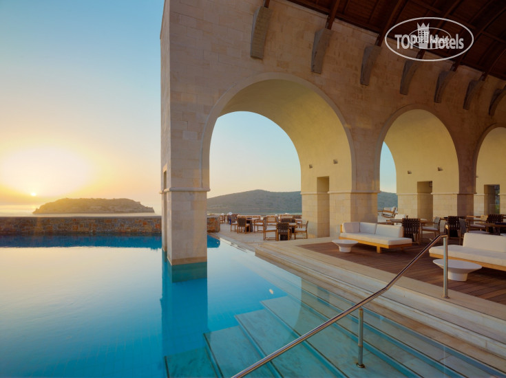 Blue Palace, a Luxury Collection Resort & SPA 5*