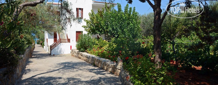 Photos Ekati Apartments