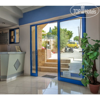 Фото Ariadne Apartments