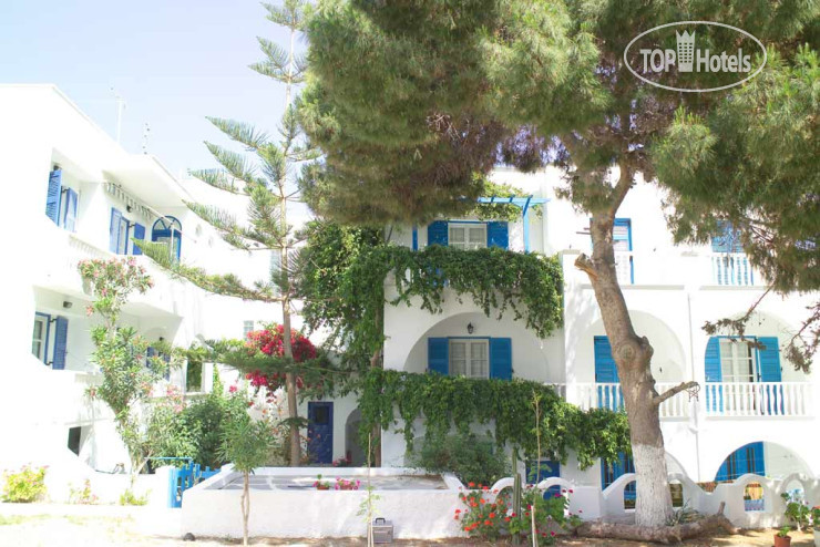 Kamari Star Villa 2*