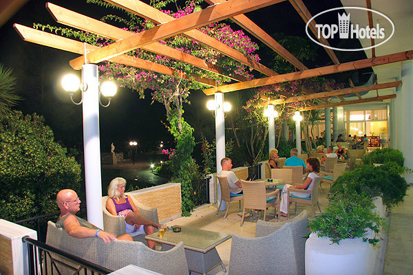 New photos from tourists Atlantis 4*