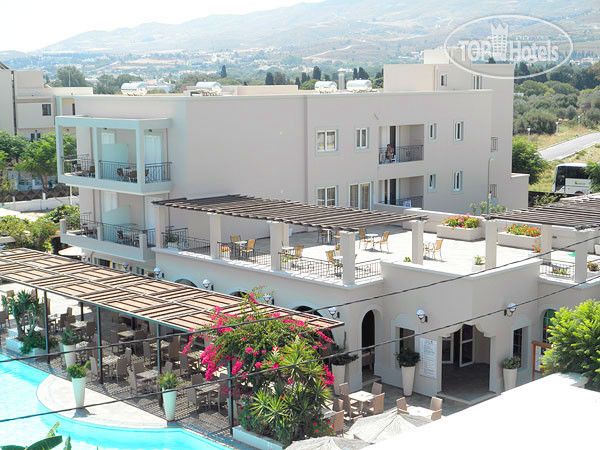 Hotel photo Peridis Family Resort 4*