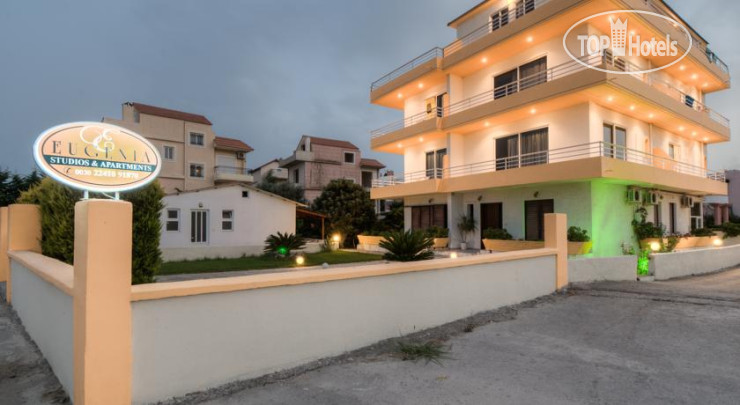 Photos Eugenia Studios & Apartments