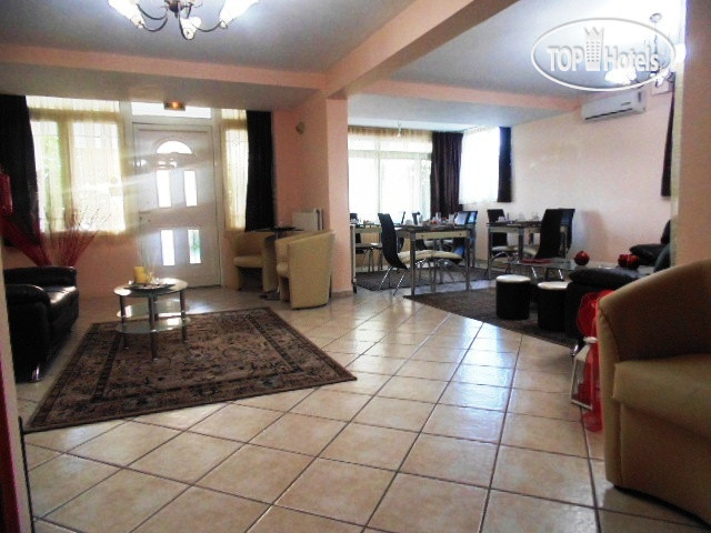 Hotel photo Nefeli Studios 3*