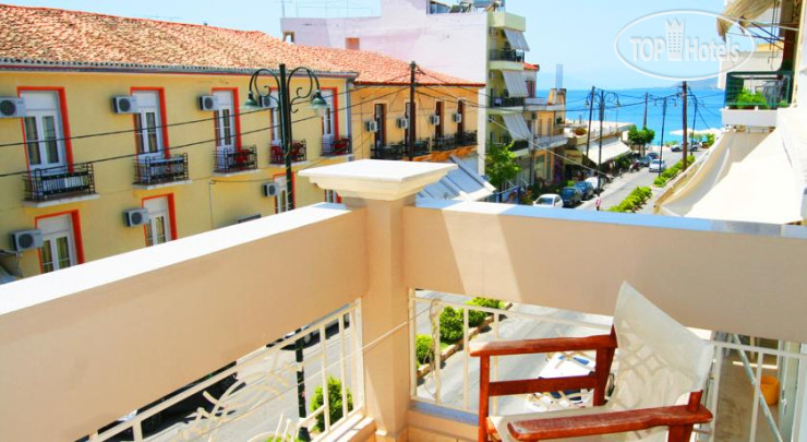 New photos from tourists Iris Studios