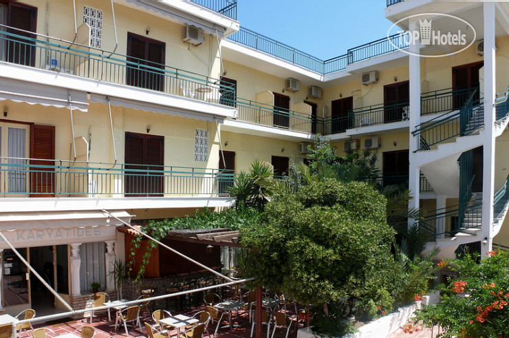 Hotel photo Karyatides 2*