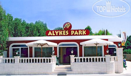 Новые добавленные фото туристов Alykes Park Bungalows & Apartments