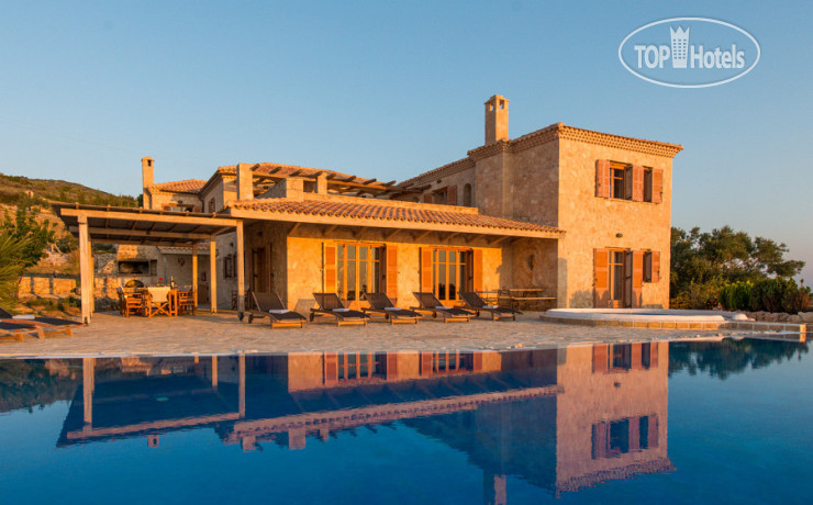 Hotelier's photos Blue Caves Villas