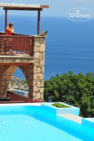 New photos from tourists Strofilia Villas 3*