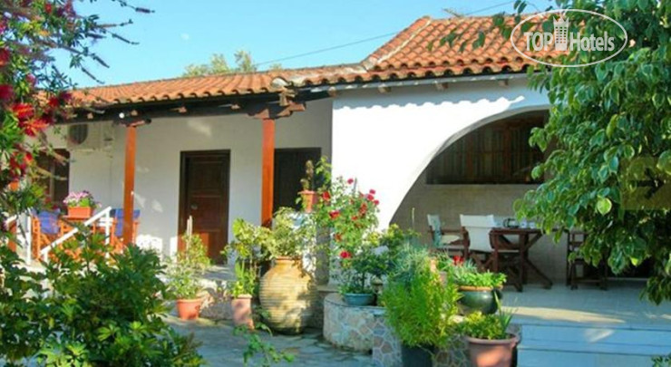 Hotel photo Irini Studios & Bungalows 