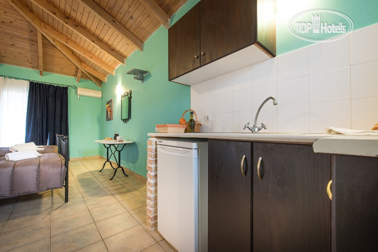 New photos from tourists Porto Tsi Ostrias Pansion