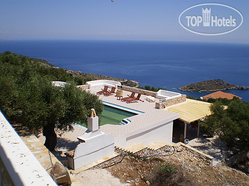 Hotelier's photos Aktipi Studios 2*