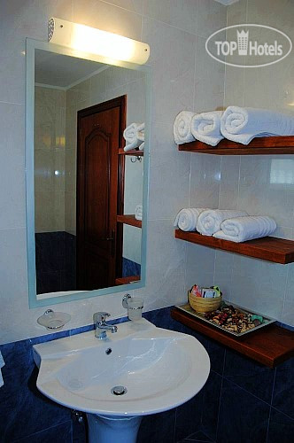 Hotelier's photos Aerial View Villas 4*