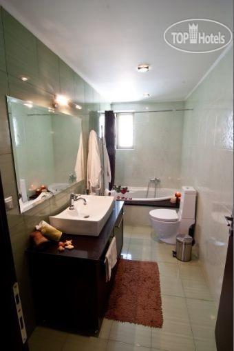 New photos from tourists Limneon Villas 4*