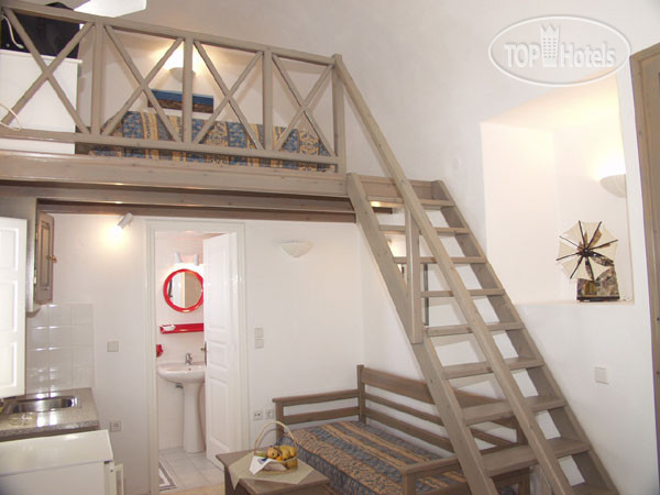 Hotel photo Nomikos Villas 4*