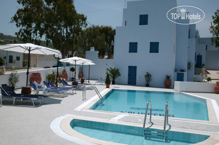Hotelier's photos Kalisperis Hotel 2*