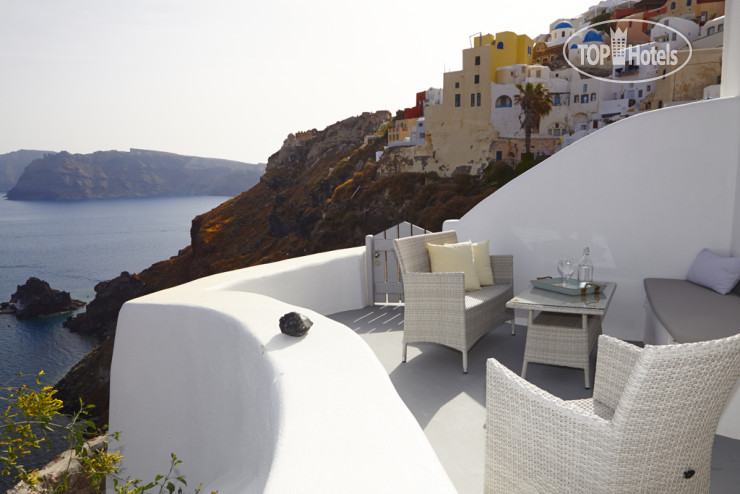 Hotel photo Liakada Oia Suites 
