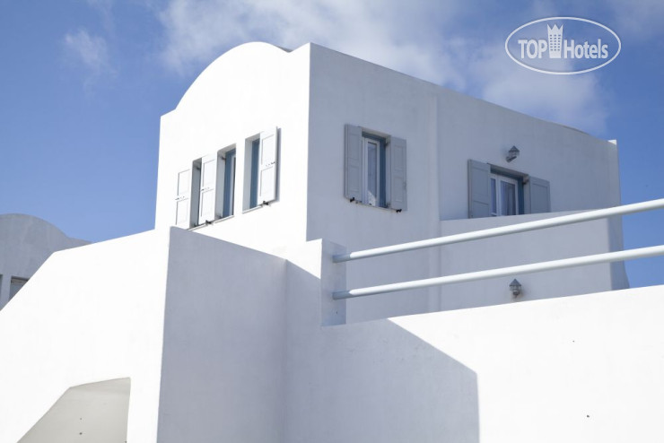 Hotelier's photos Athiri Santorini Family Friendly Hotel 3*