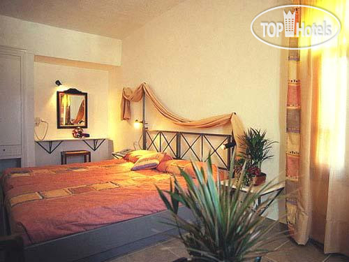 New photos from tourists Kallisti Thera 4*