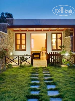 Hotelier's photos Maison Des Lys 4*