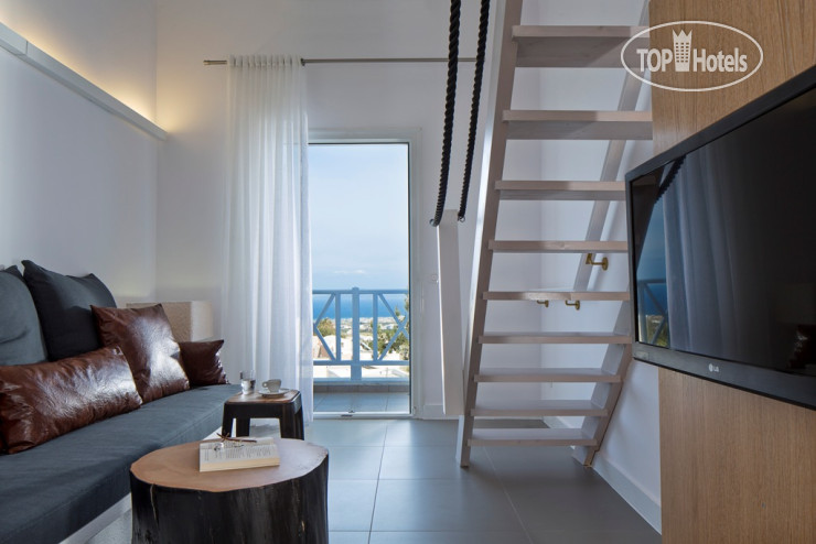 Hotel photo Loizos 3*