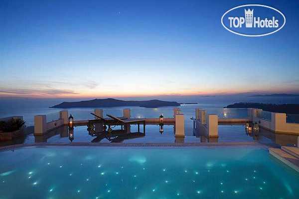 Hotelier's photos Above Blue Suites 4*