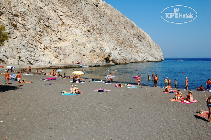 New photos from tourists Three Harites 3*