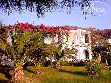Hotelier's photos Dionysos Sea Side Resort 4*
