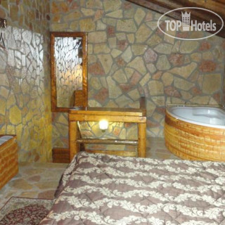 Photos Archontiko Zachlorou