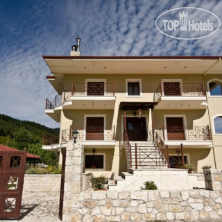 Фото Naiades Guesthouse