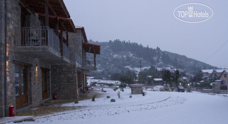 New photos from tourists Livadi Suites