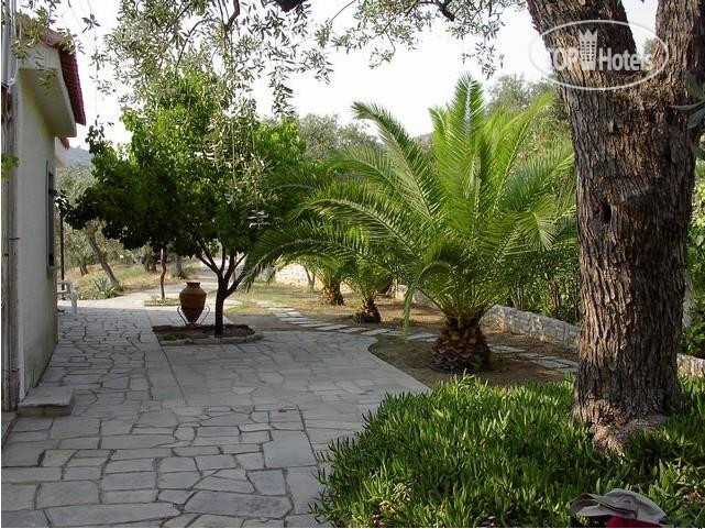 New photos from tourists Giola Bungalows Sirines