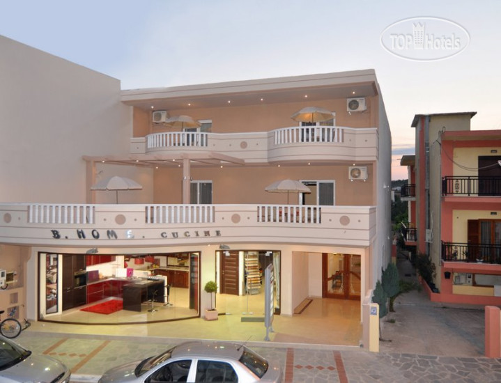 Hotel photo B. Home Studios 3*