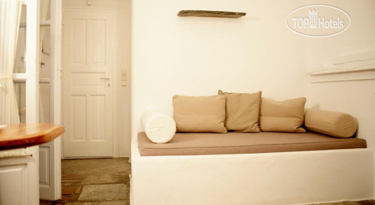 New photos from tourists Mykonos Mystique