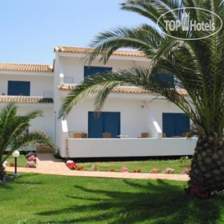 Photos Oasis Hotel