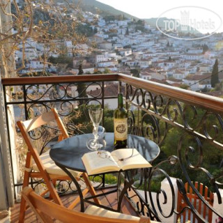 Фото Theassis Guest House