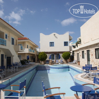 Фото Tsalos Beach