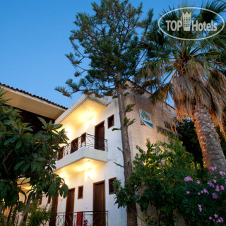 Фото Finikounda Hotel