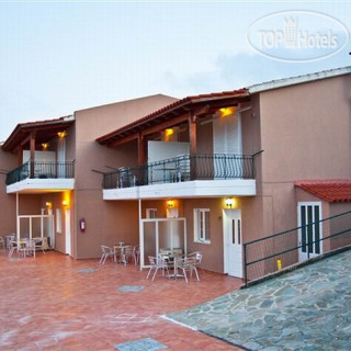 Фото Lefteris Village