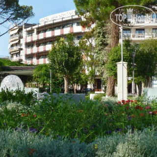 Photos Dimokritos Hotel