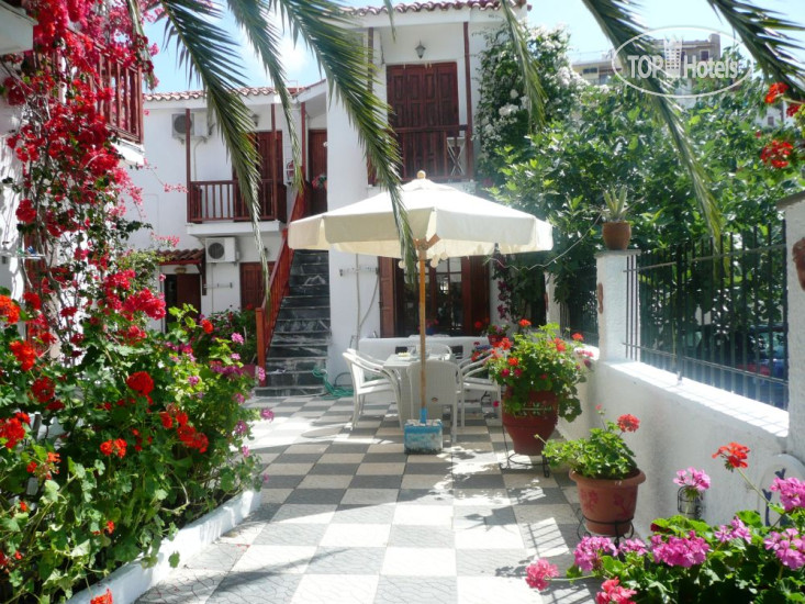 Hotel photo Amalthia Studios Hotel 3*