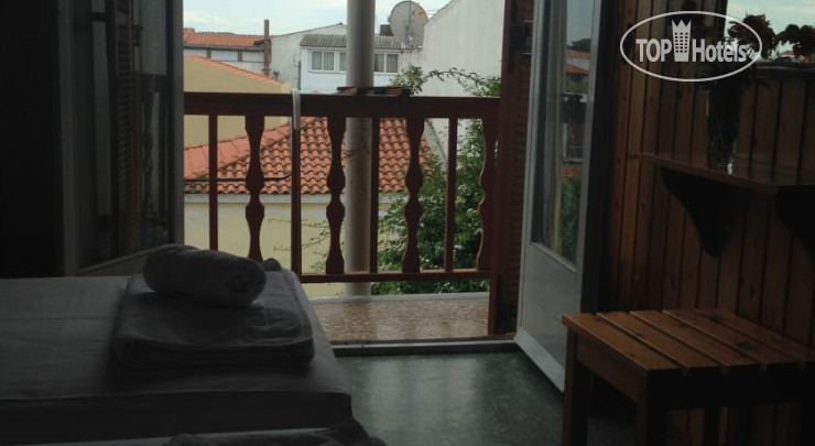New photos from tourists Central Guest House Skiathos